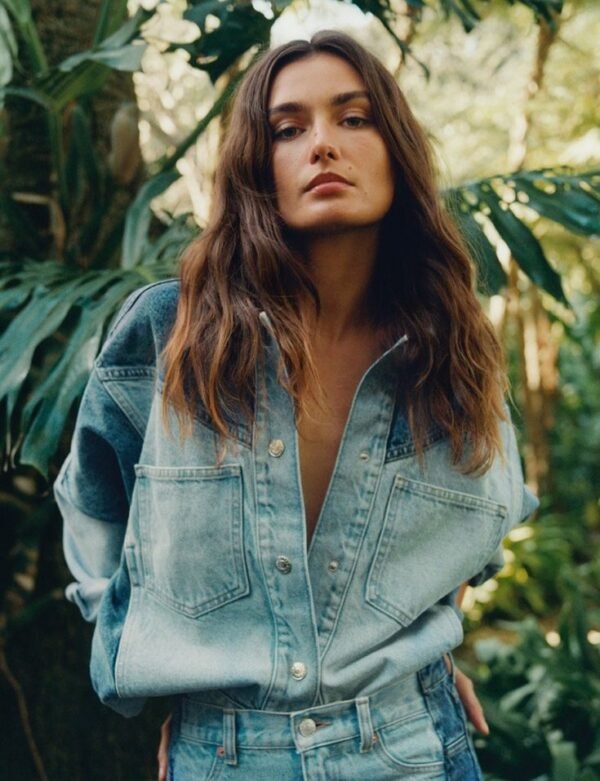 Distressed Rebel